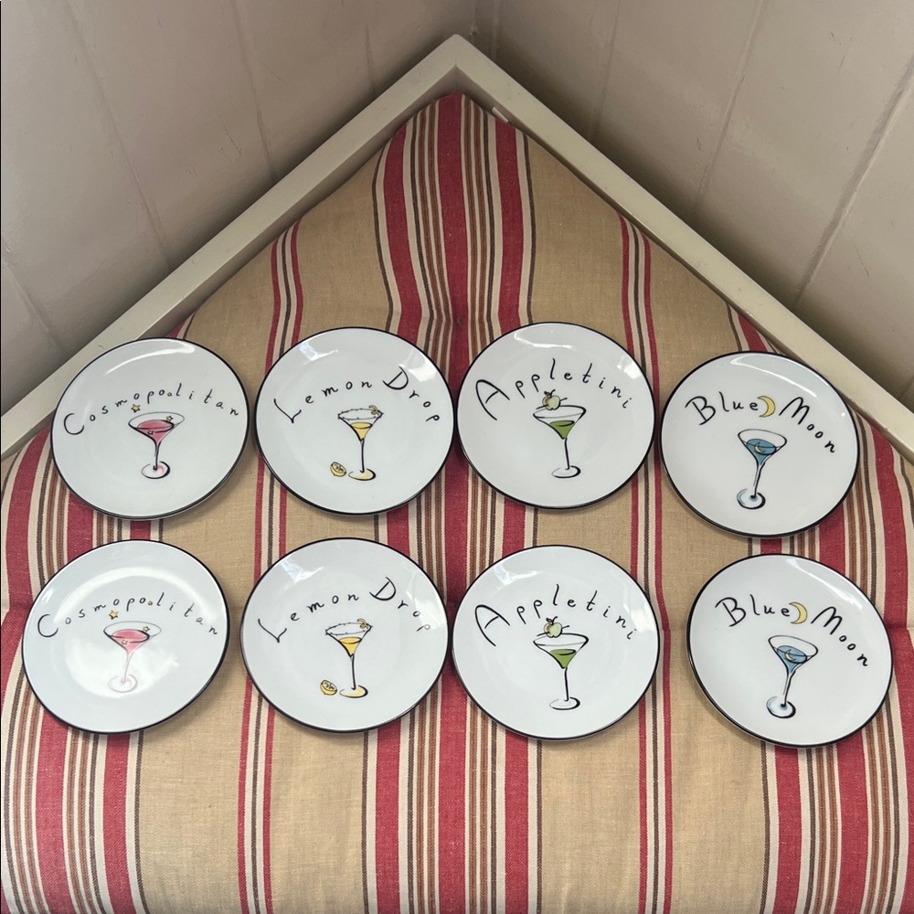 Pottery Barn Set of 8 Martini Cocktail Themed Ceramic Plate Set 4” plates